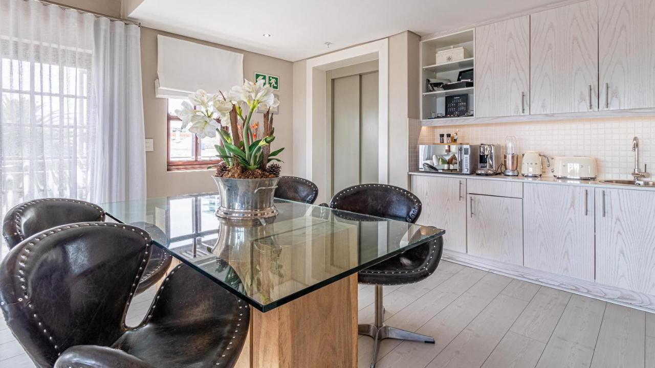 The Glen Boutique Hotel & Spa Cape Town Bagian luar foto